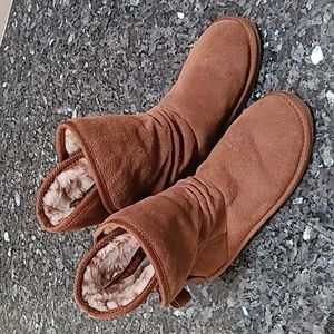 Genuine suede uggs style boots